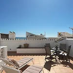 Beautiful House In Сasa de vacaciones *